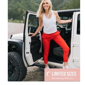 Women’s Zyia Everywhere joggers. Size small